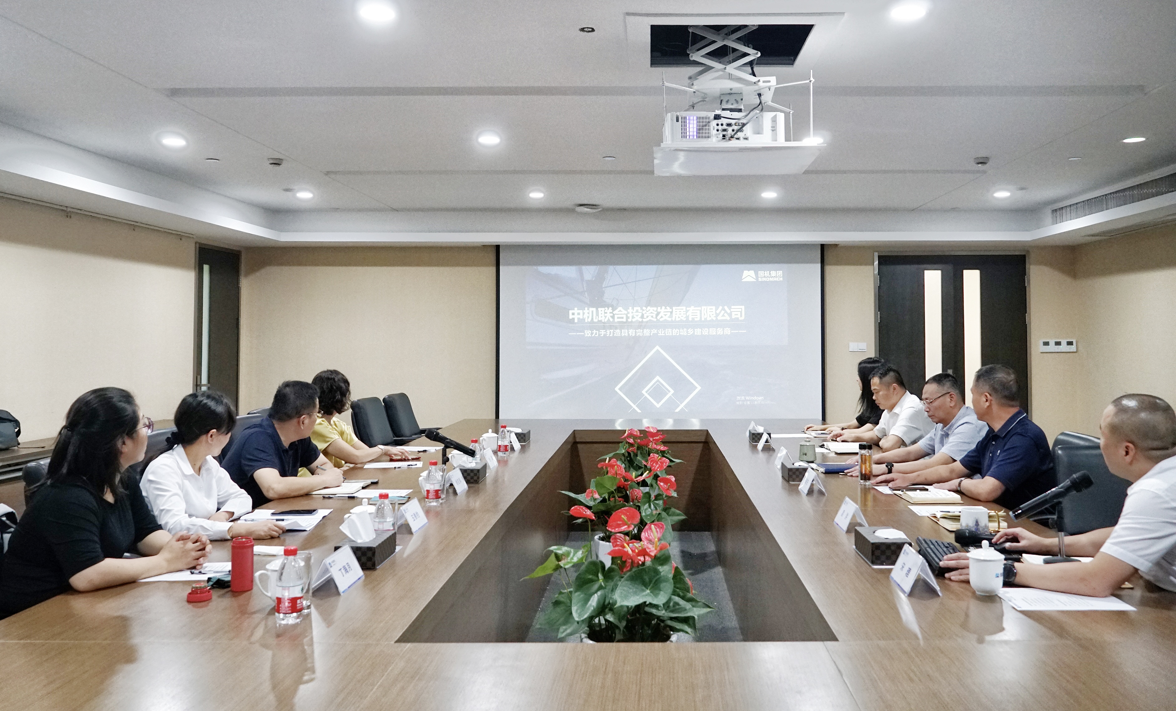 共话发展 共谋未来|西双版纳州委州政府考察团莅临中机联合考察交流